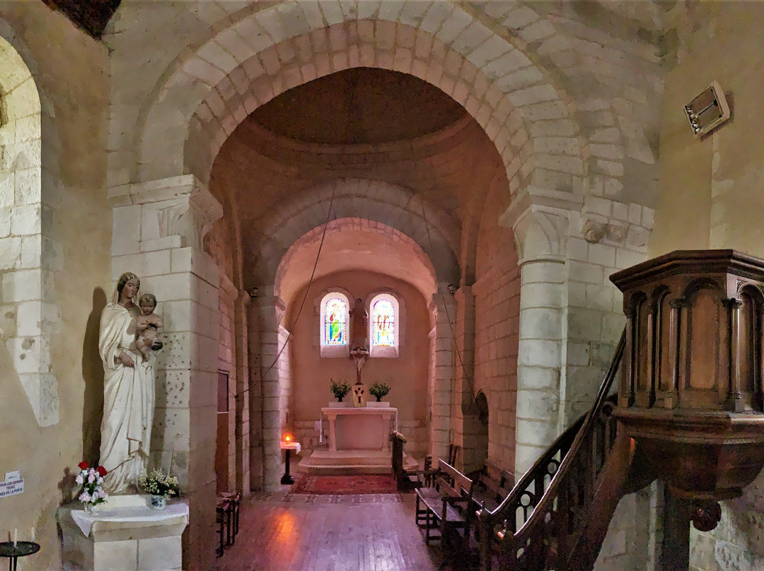 Eglise paroissiale Saint-Vincent-Antogny-le-Tillac必去景点