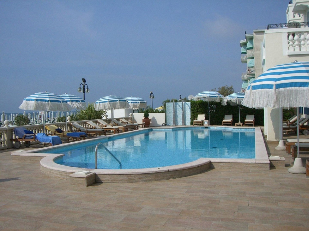Casa Bianca Al Mare