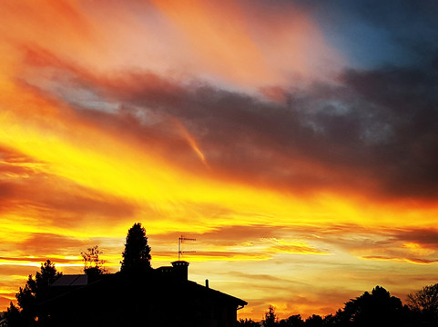 Lozza旅游攻略图片