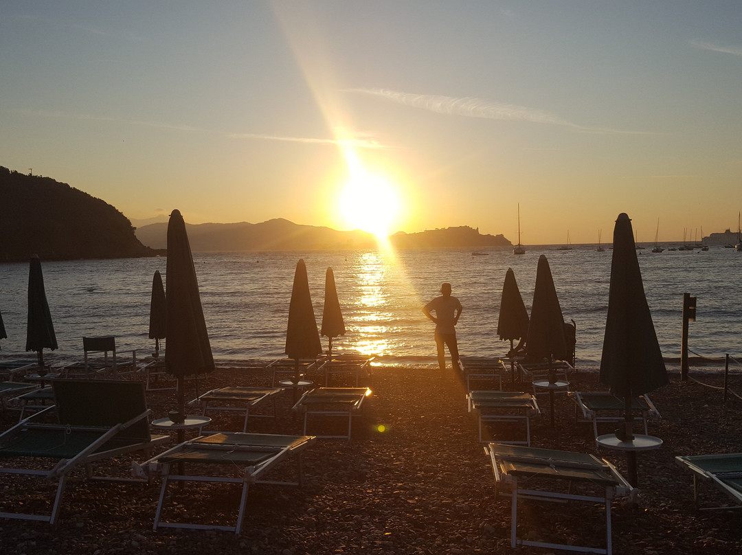 Spiaggia Di Bagnaia景点图片