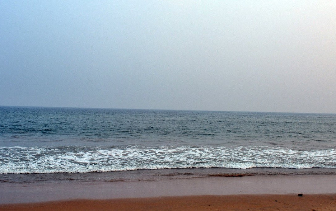 Yarada Beach景点图片