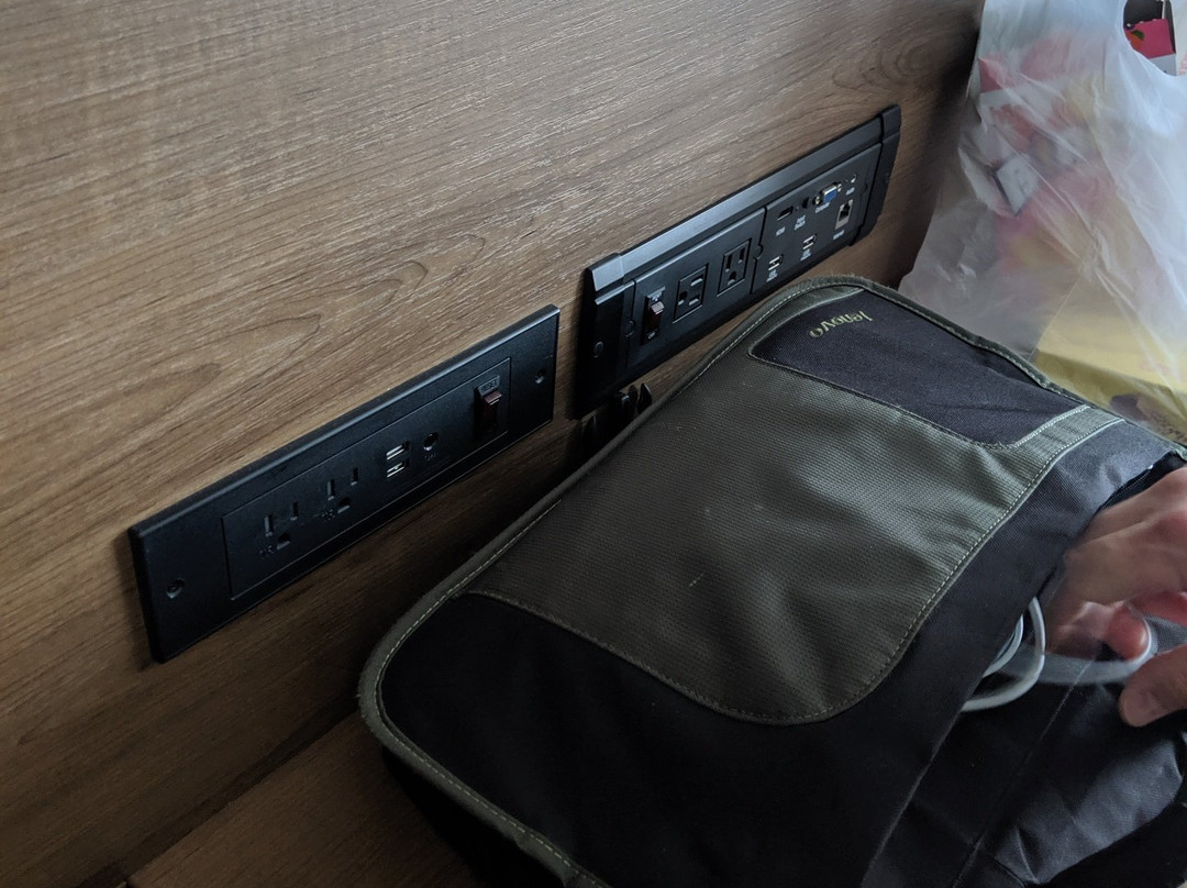 Holiday Inn Express & Suites Mt Sterling North主图