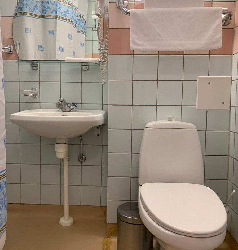 Cronwell Inn Ugra主图