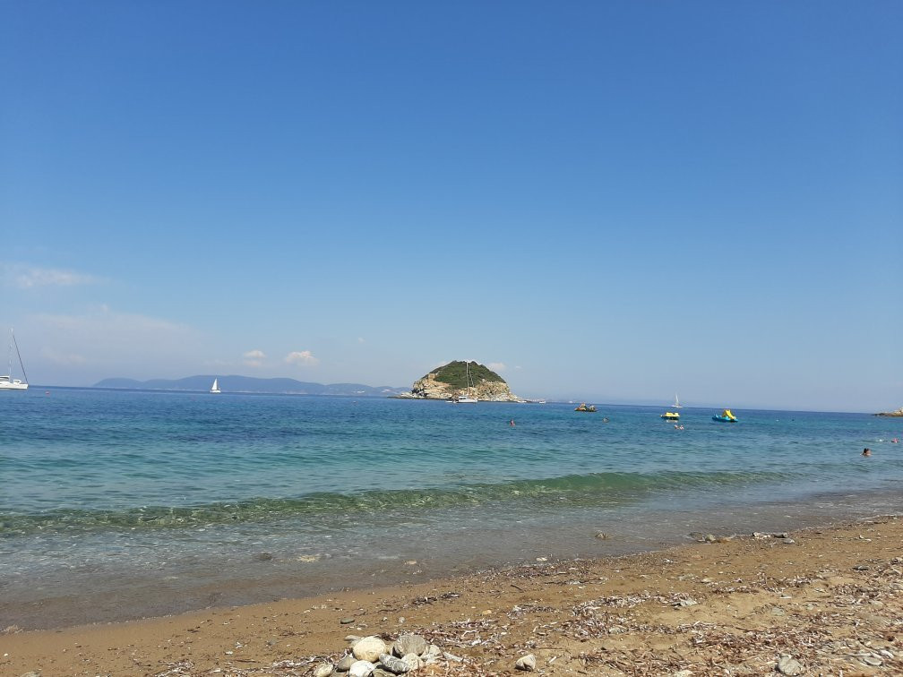 Spiaggia di Frugoso景点图片