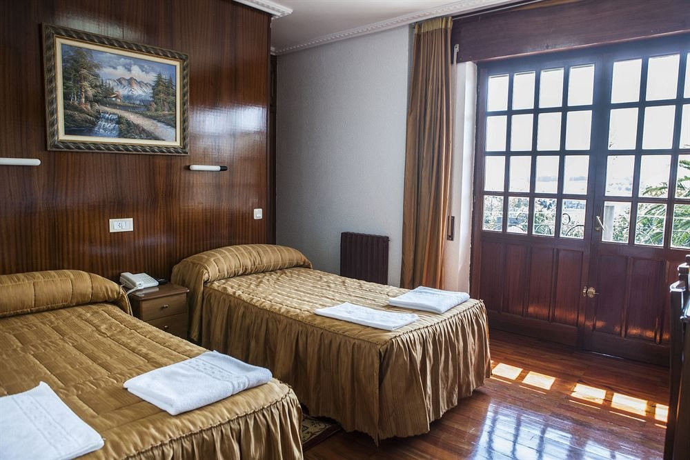 Hotel Antoyana主图