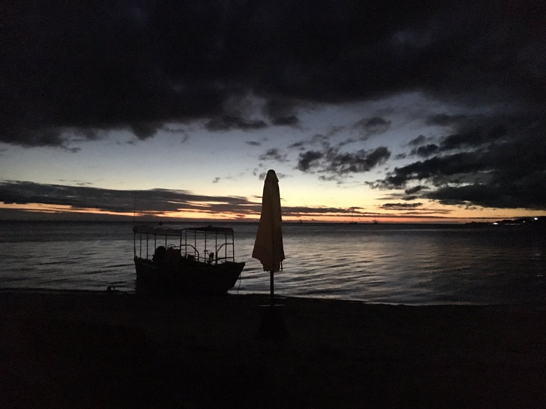 罗玛尼岛度假酒店主图