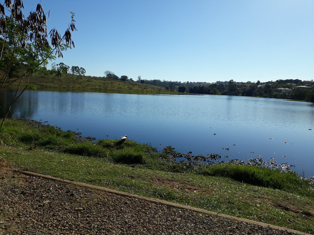 Palmeiras Lake景点图片