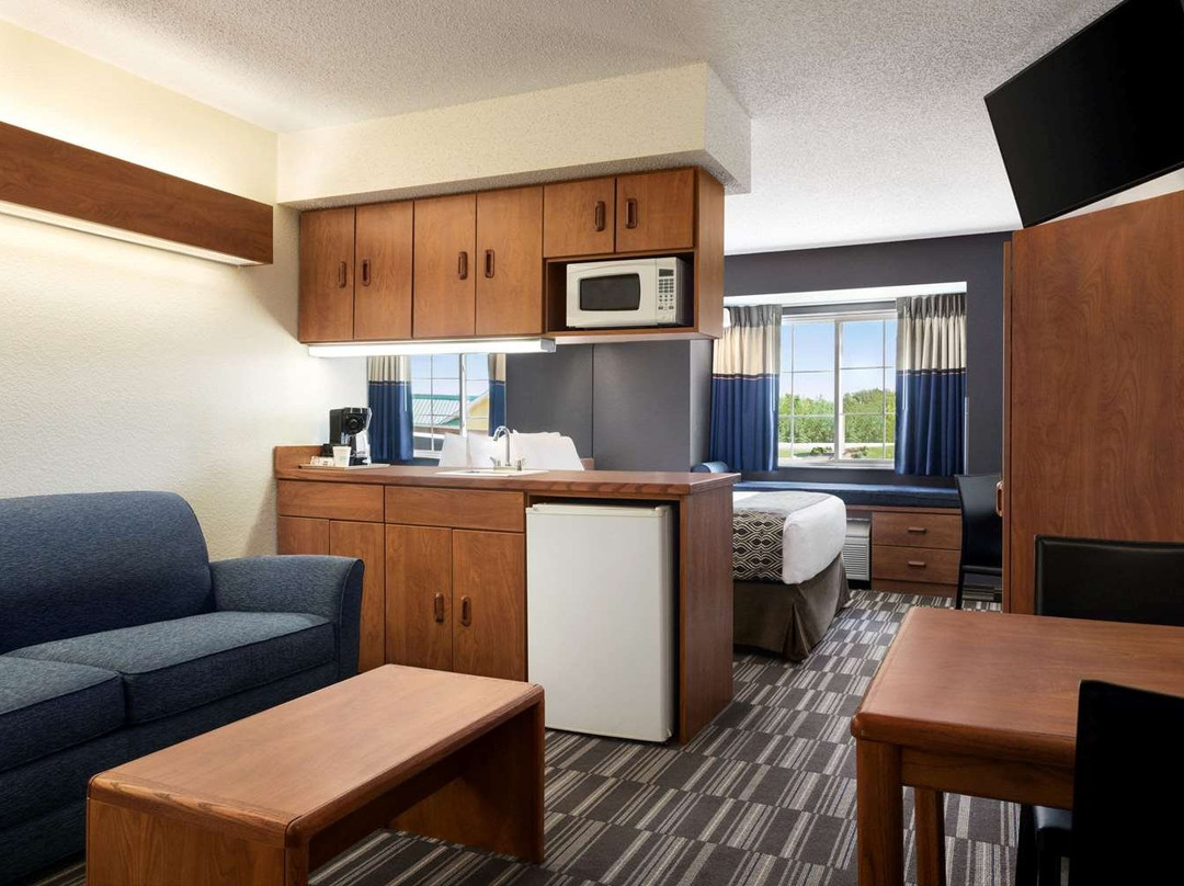 Microtel Inn & Suites by Wyndham Inver Grove Heights / Minne主图