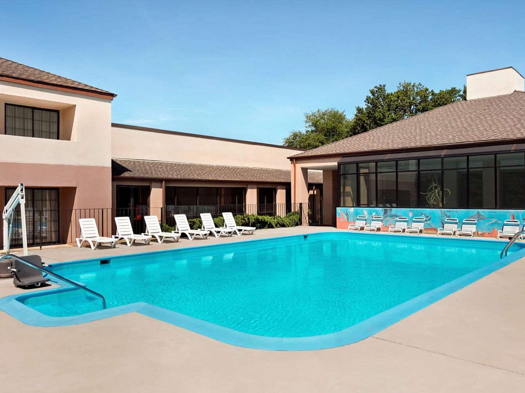 Baymont Inn & Suites Prince George at Fort Lee主图