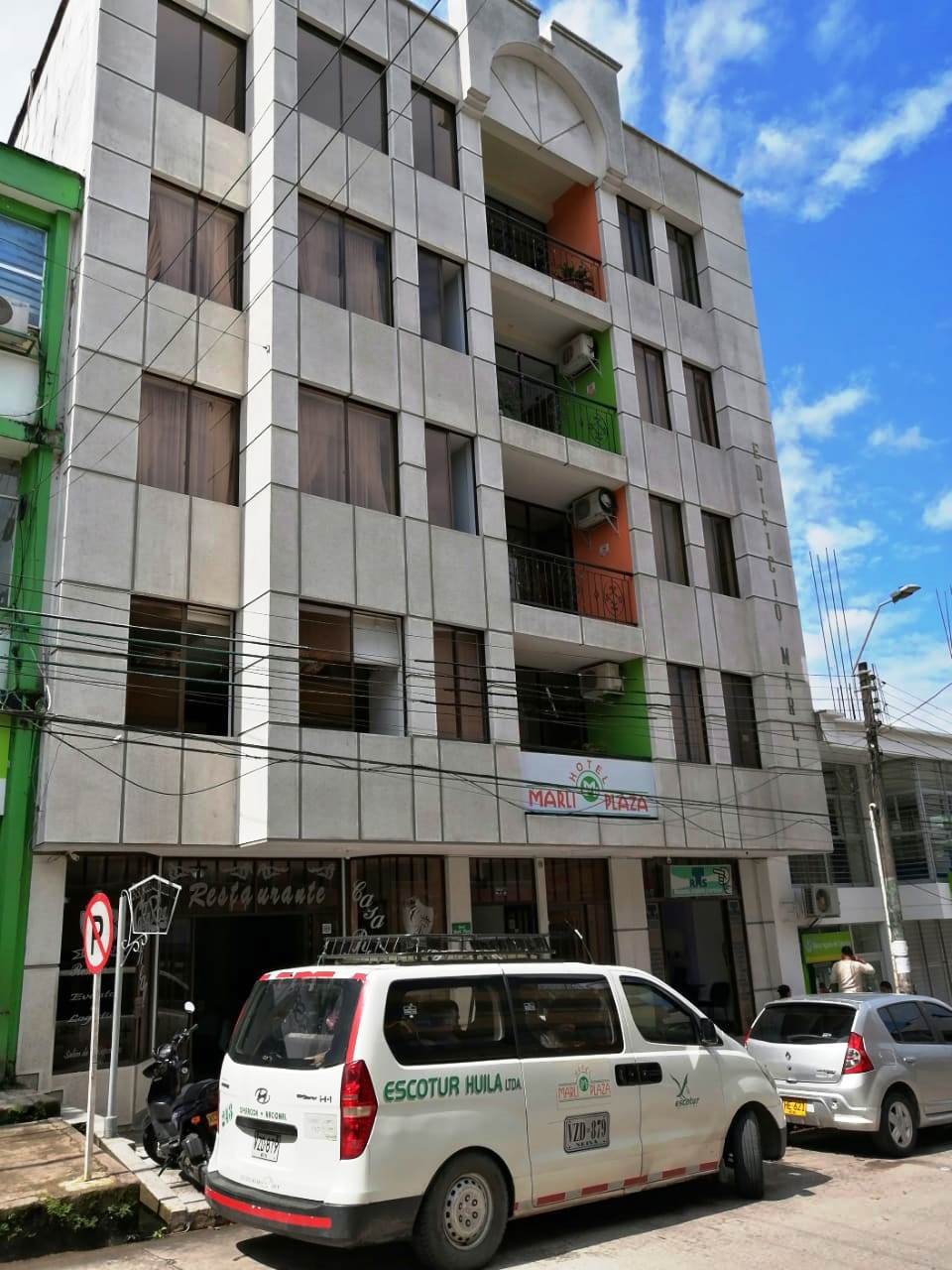 Hotel Marli Plaza-portrait