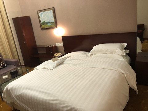 天外天大酒店主图