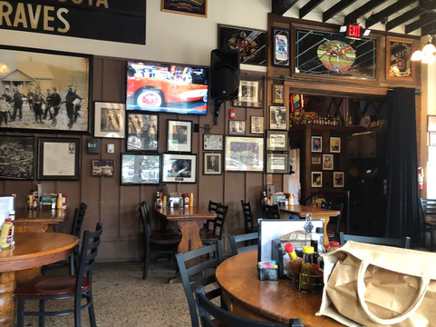 Manuel's Tavern-亚特兰大必去景点