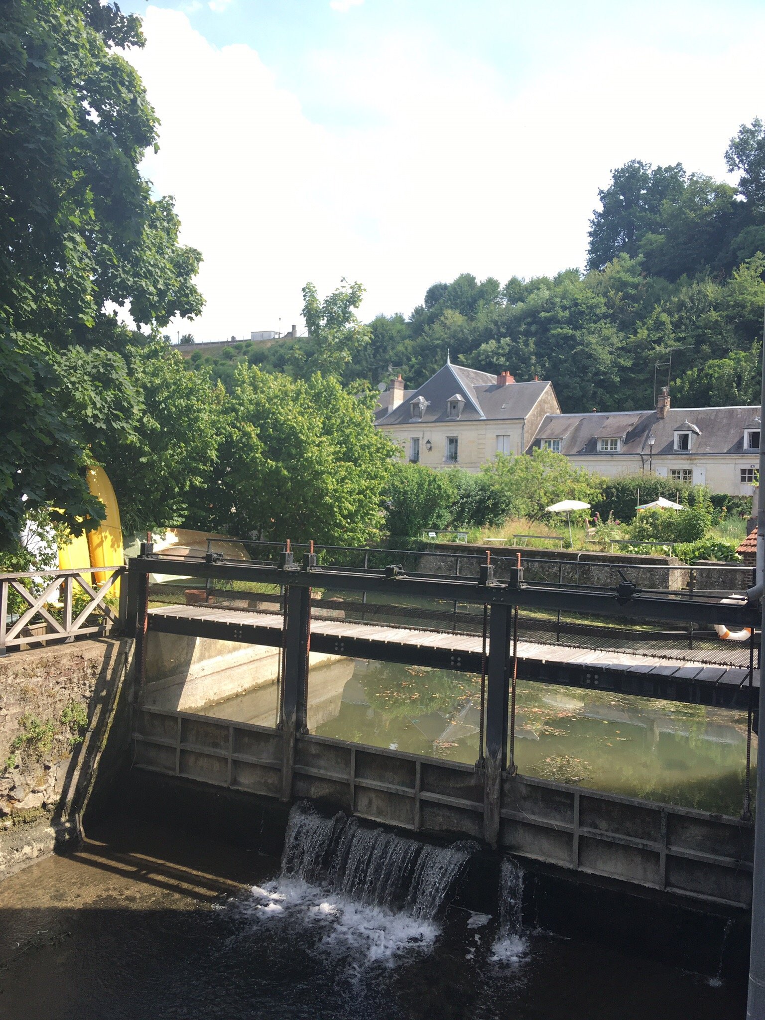 Le Grand Moulin-官方