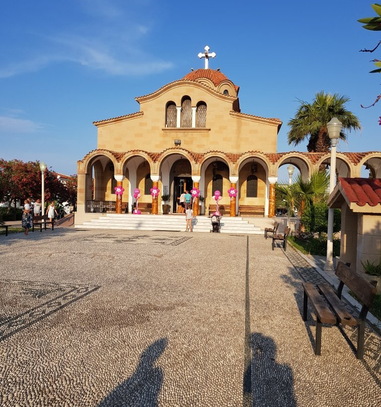 Saint Nectarios Church景点图片