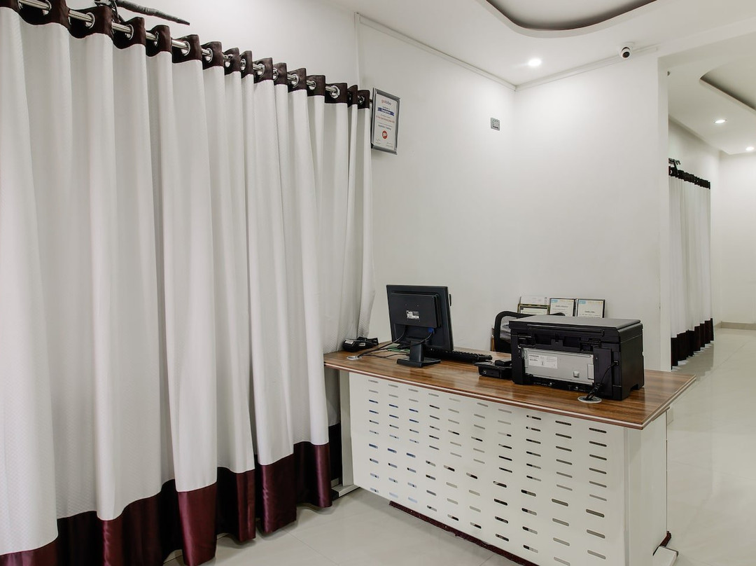 Capital O 14503 Hotel Hill View Guest House主图