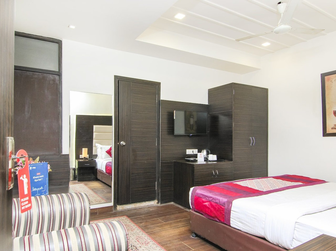 OYO 3232 Royal Inn主图