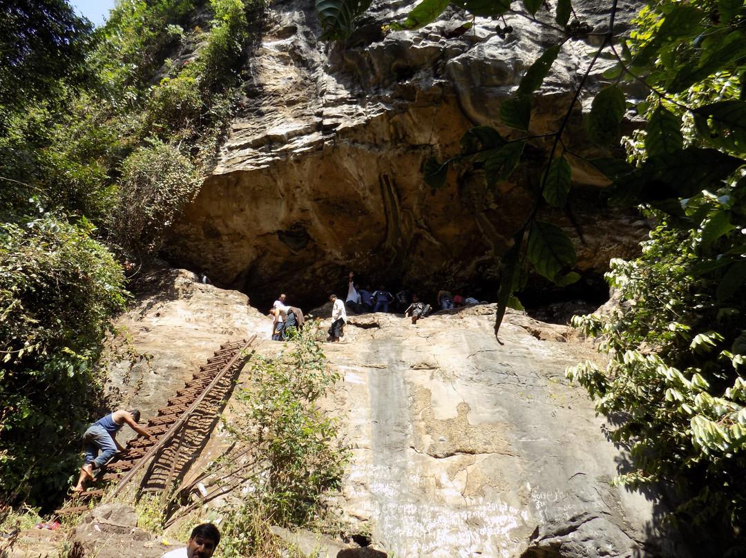 Ulavi Caves or Akal Gavi景点图片