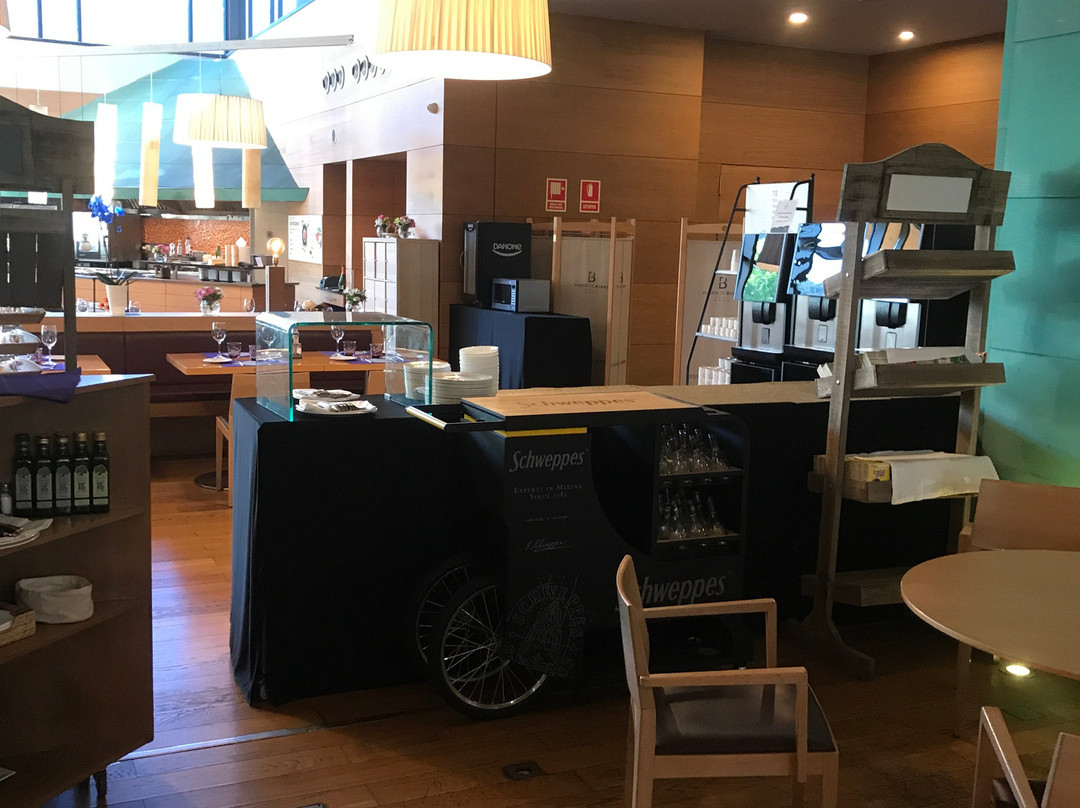 诺富特毕尔巴鄂展览中心酒店主图