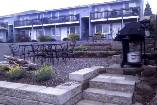 Hood River Suites Extended Stay Apartment Hotel主图
