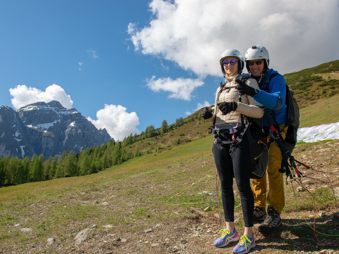 Tandem Paragliding景点图片