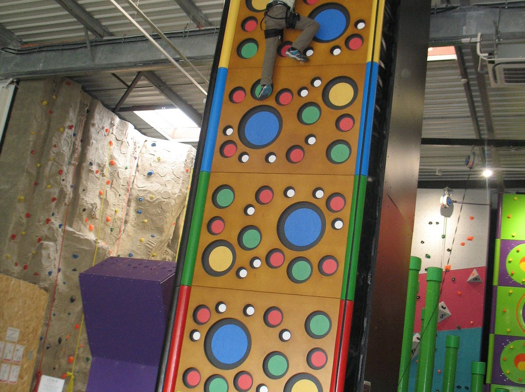 The Peak-Angoulins必去景点