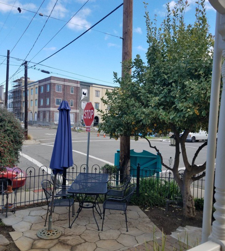 Abbey House Inn主图