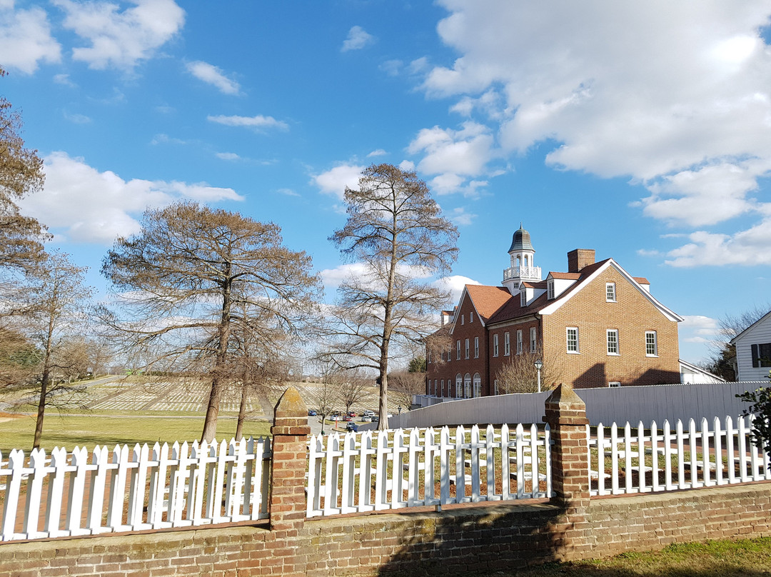 Salem God's Acre Cemetery景点图片