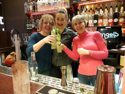 Angels Cocktail Bar-牛津必去景点