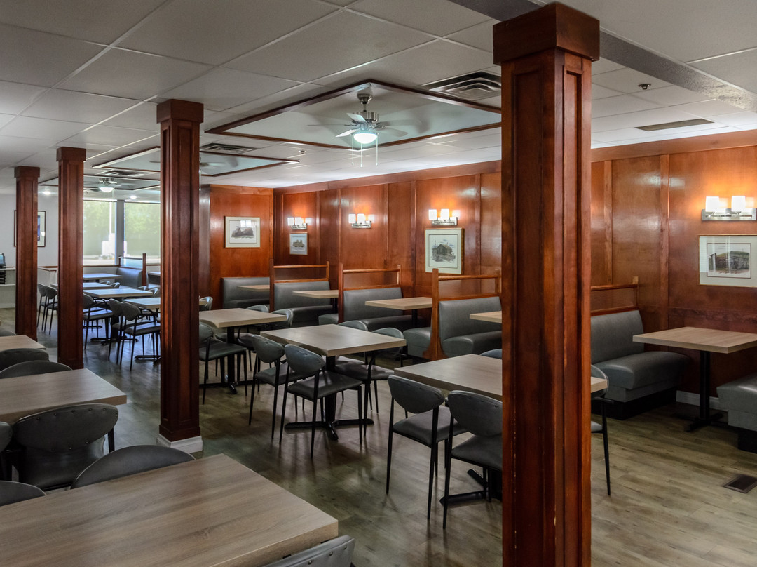 Sternwheeler Hotel And Conference Centre, Trademark By Wyndham主图