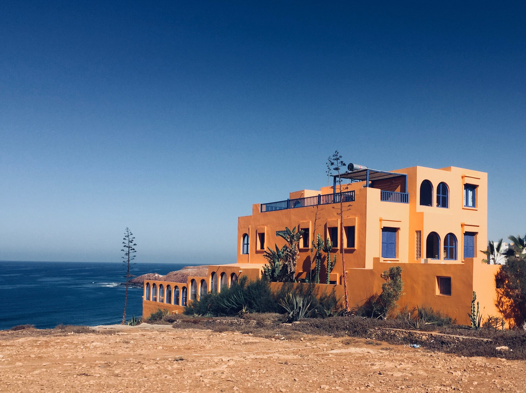 AMAN HOUSE SURF & YOGA