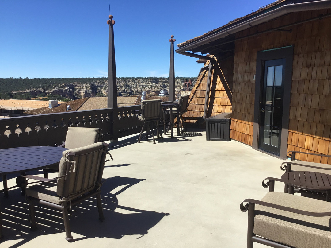 埃尔托瓦尔酒店主图