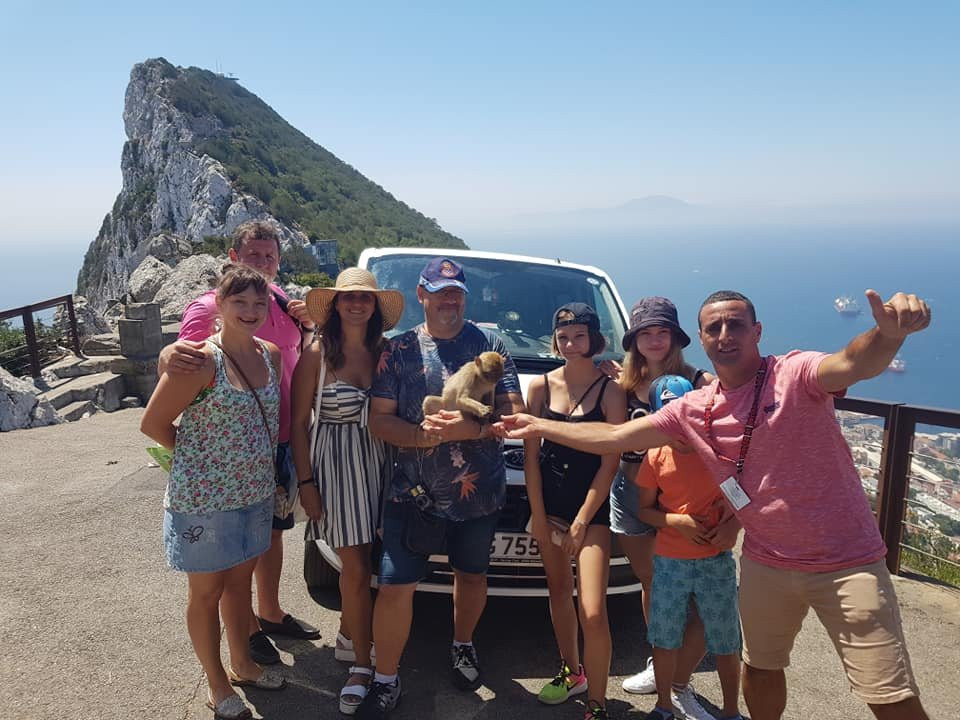 Rocky Monkey Gibraltar Tours-Gibraltar Town必去景点
