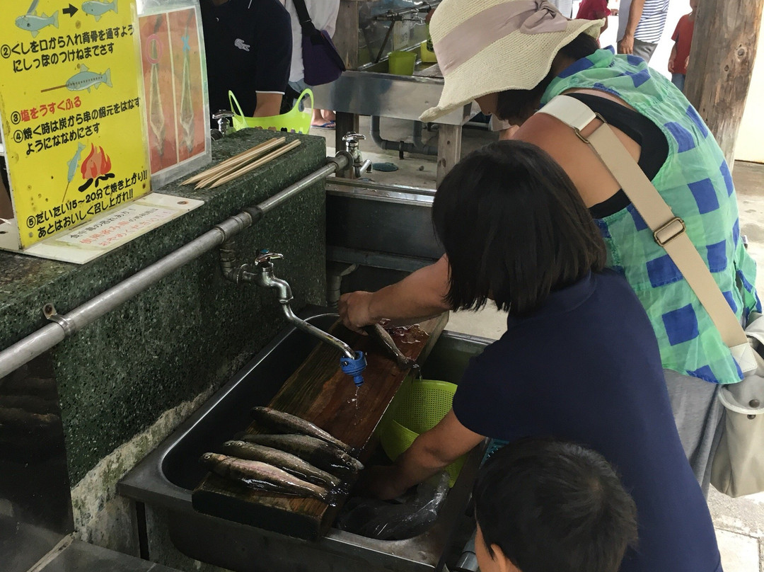 Yuzawa Fishing Park景点图片