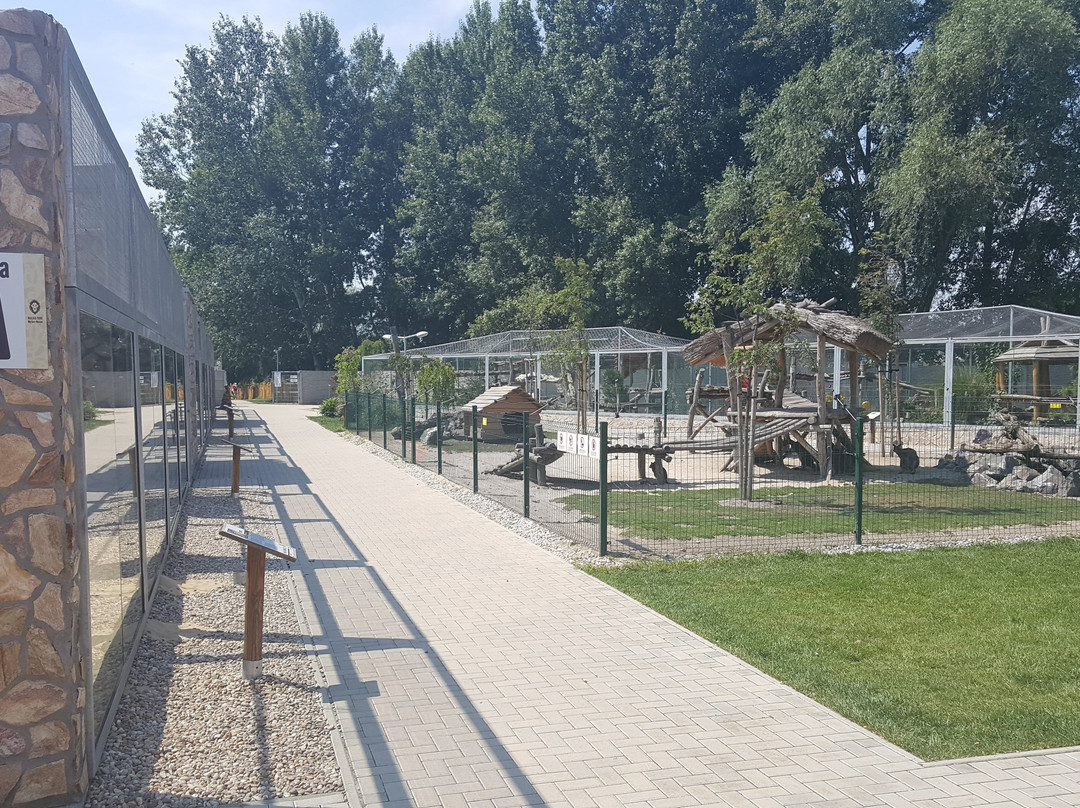 Malkia Park-Orechova Poton必去景点