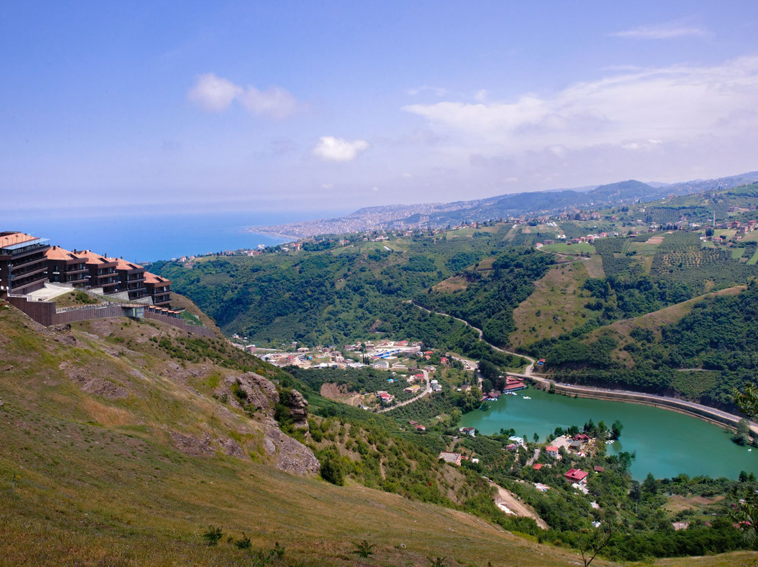 Sera Lake Resort Hotel主图