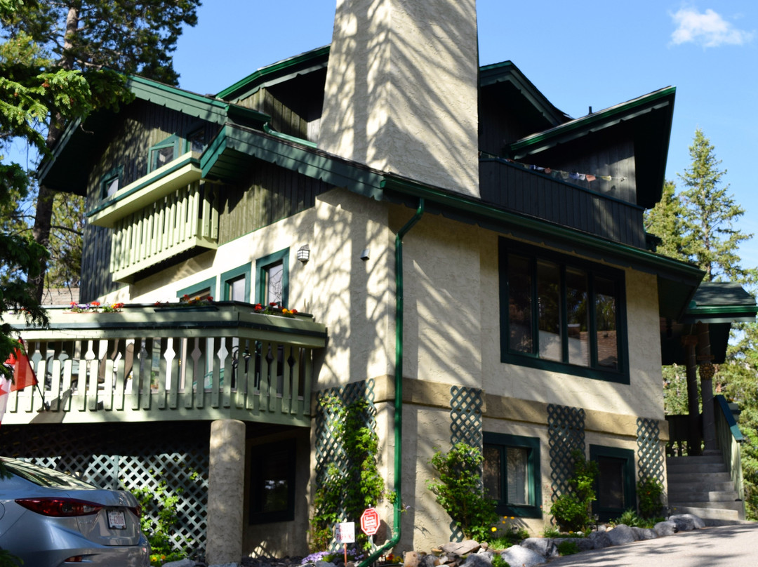 Grandview Chalet B&B主图