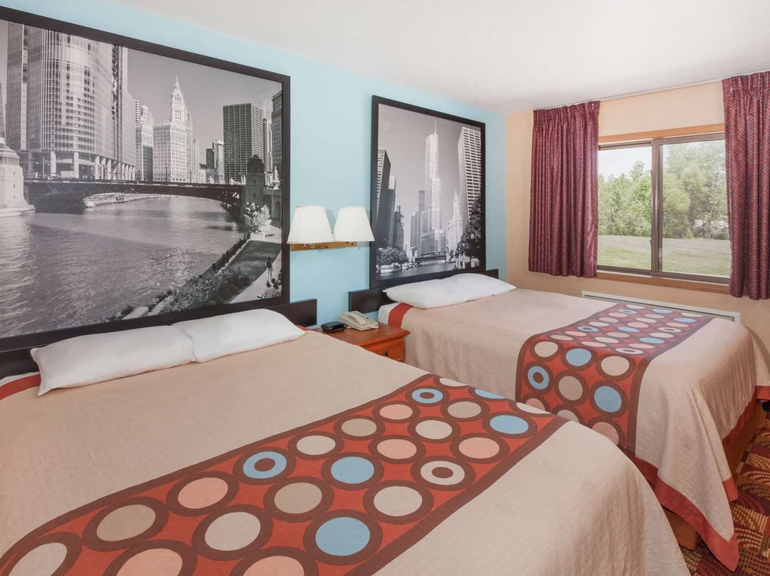 Super 8 by Wyndham Shipshewana主图