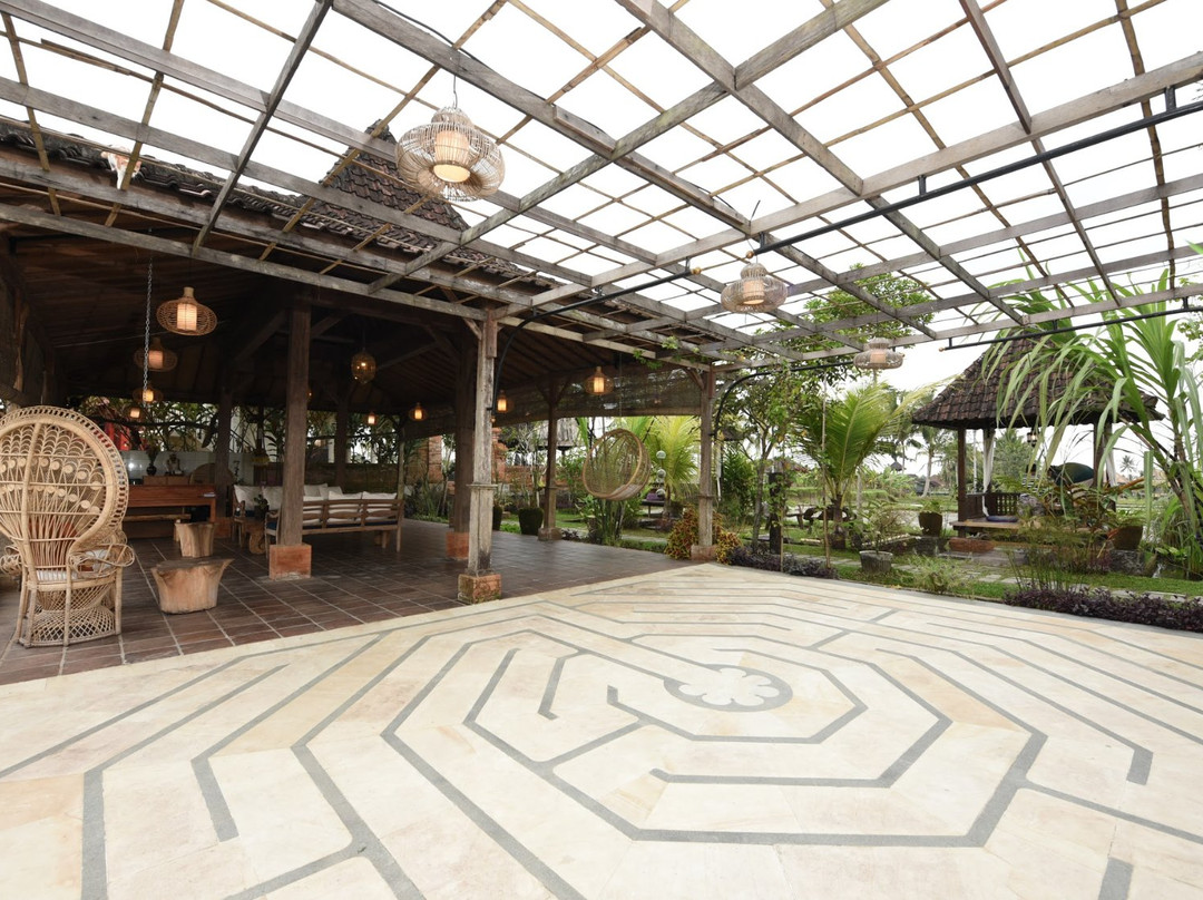 Ubud Float Garden sensory deprivation center景点图片