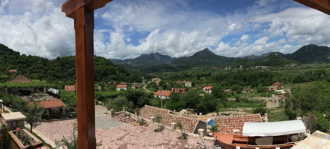 Eco Resort Cermeniza主图