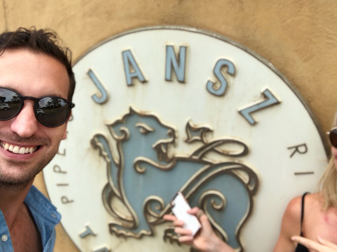 Jansz Tasmania Wine Room景点图片