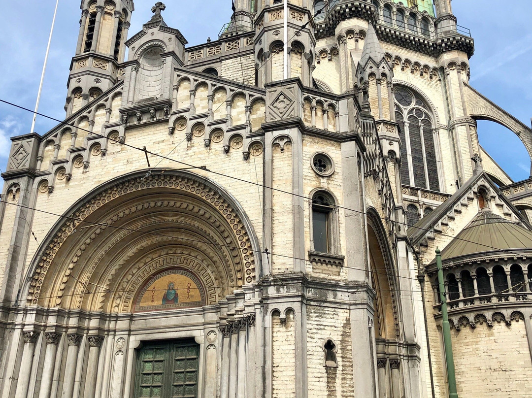 Koninklijke Sint-Mariakerk-斯哈尔贝克必去景点