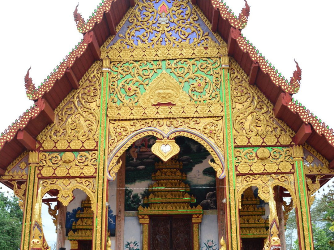 Wat Phrathat Khing Kaeng-尊县必去景点
