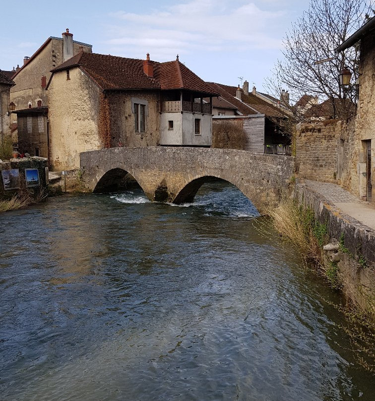 Pont des Capucins-Arbois必去景点