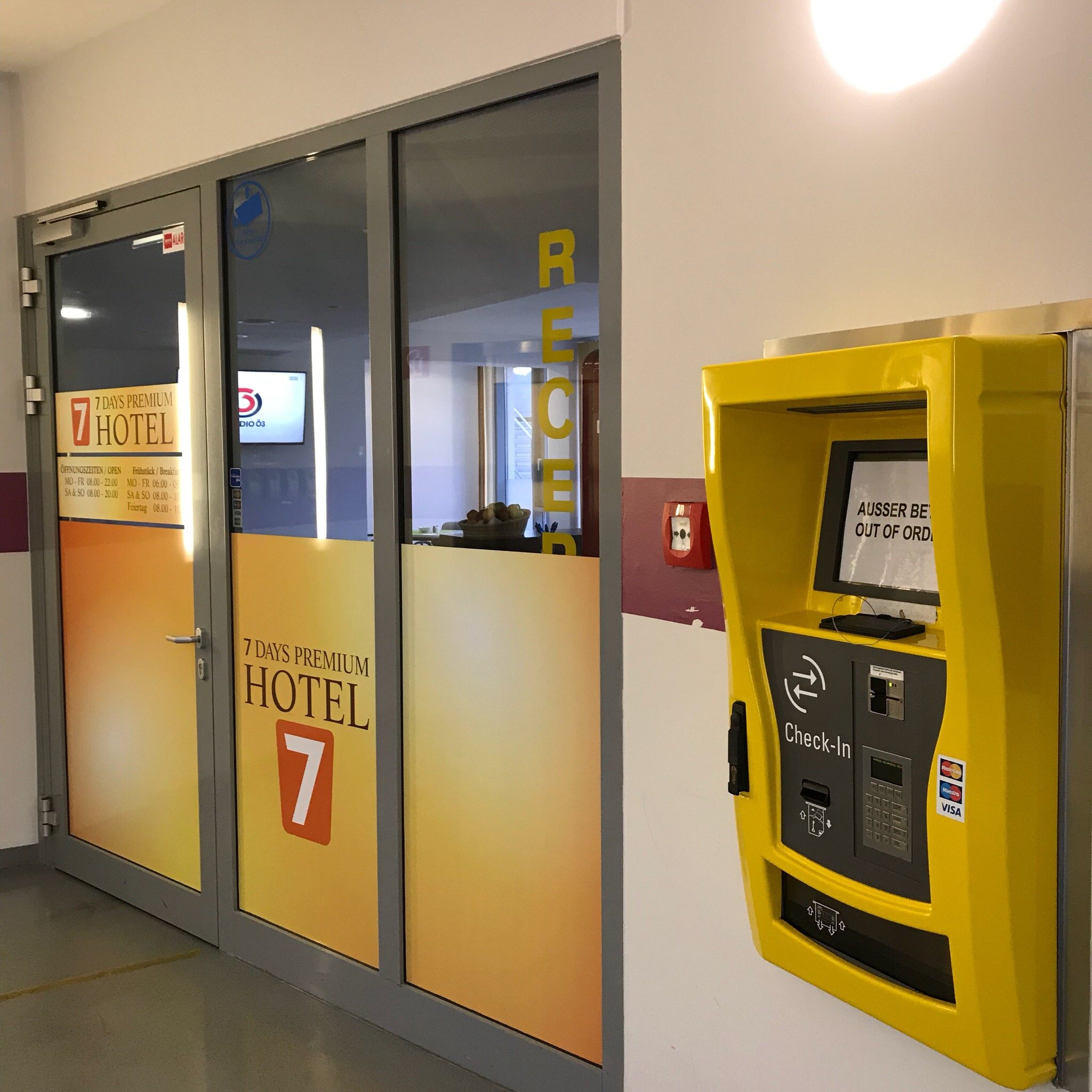 7 Days Premium Hotel Linz-Ansfelden-浴室