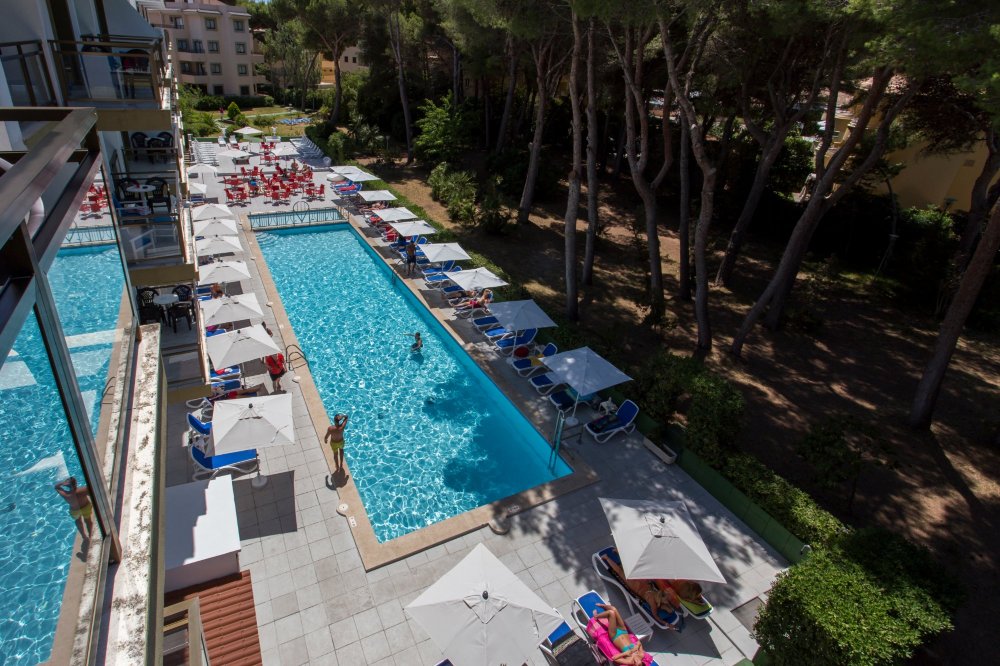 Guya Wave Hotel-泳池