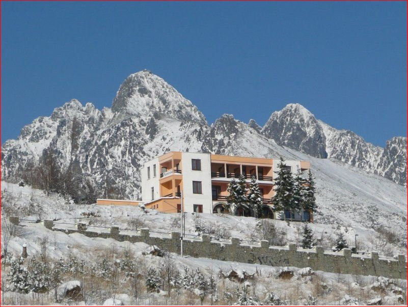 Horny Smokovec酒店住宿-Penzion Partizan