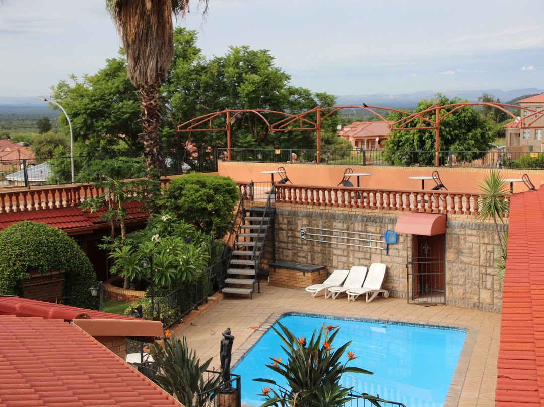 Valley View Guest House主图