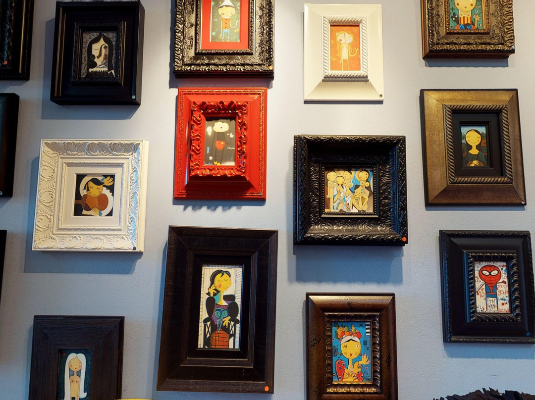 Galeria de Arte Luciano Martins-Lagoa da Conceicao必去景点