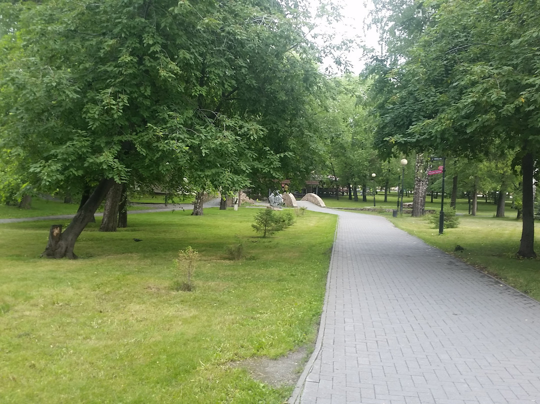 A. Pushkin City Garden-车里雅宾斯克必去景点