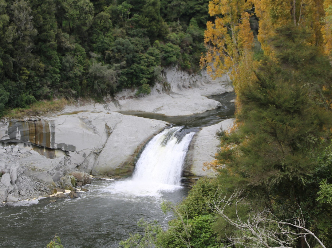 Raukawa Falls景点图片